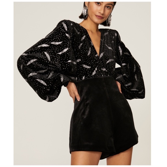 Bronx and Banco Maria Black Velvet Bishop Puffed Sleeve Glitter Plunge Romper M - Picture 1 of 10